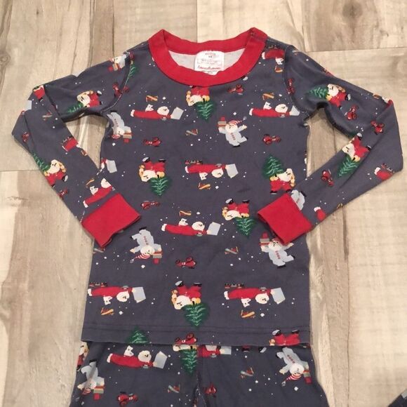 Hanna Andersson Santa Pajamas Organic Pajamas size 5 / 110 - Picture 3 of 10